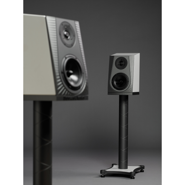 SV-Audio-Frida-White-close-up.png